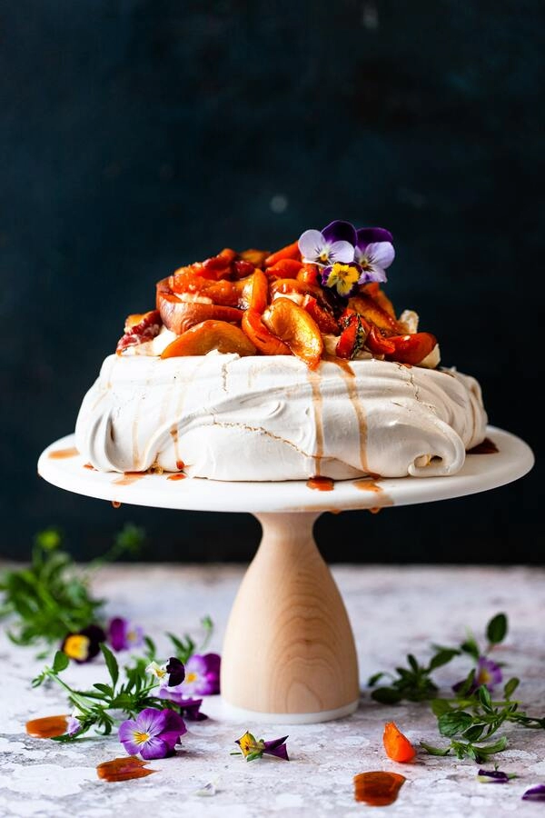 pavlova taart met wintervruchten