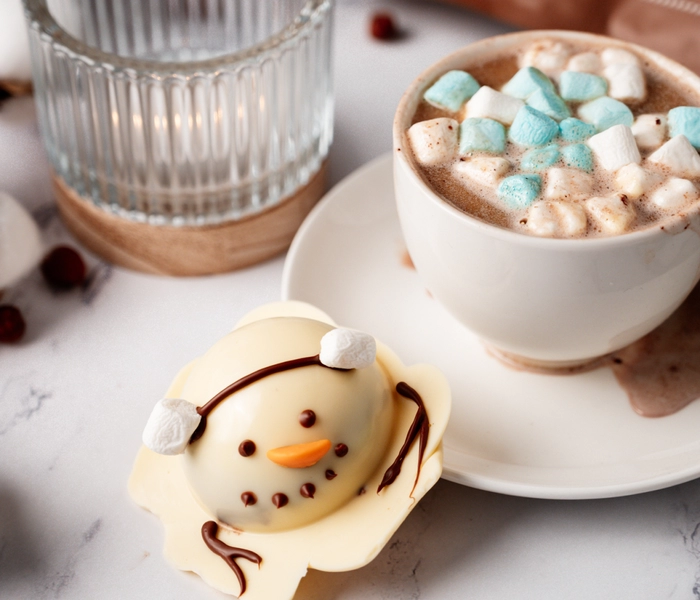 warme chocolade sneeuwman